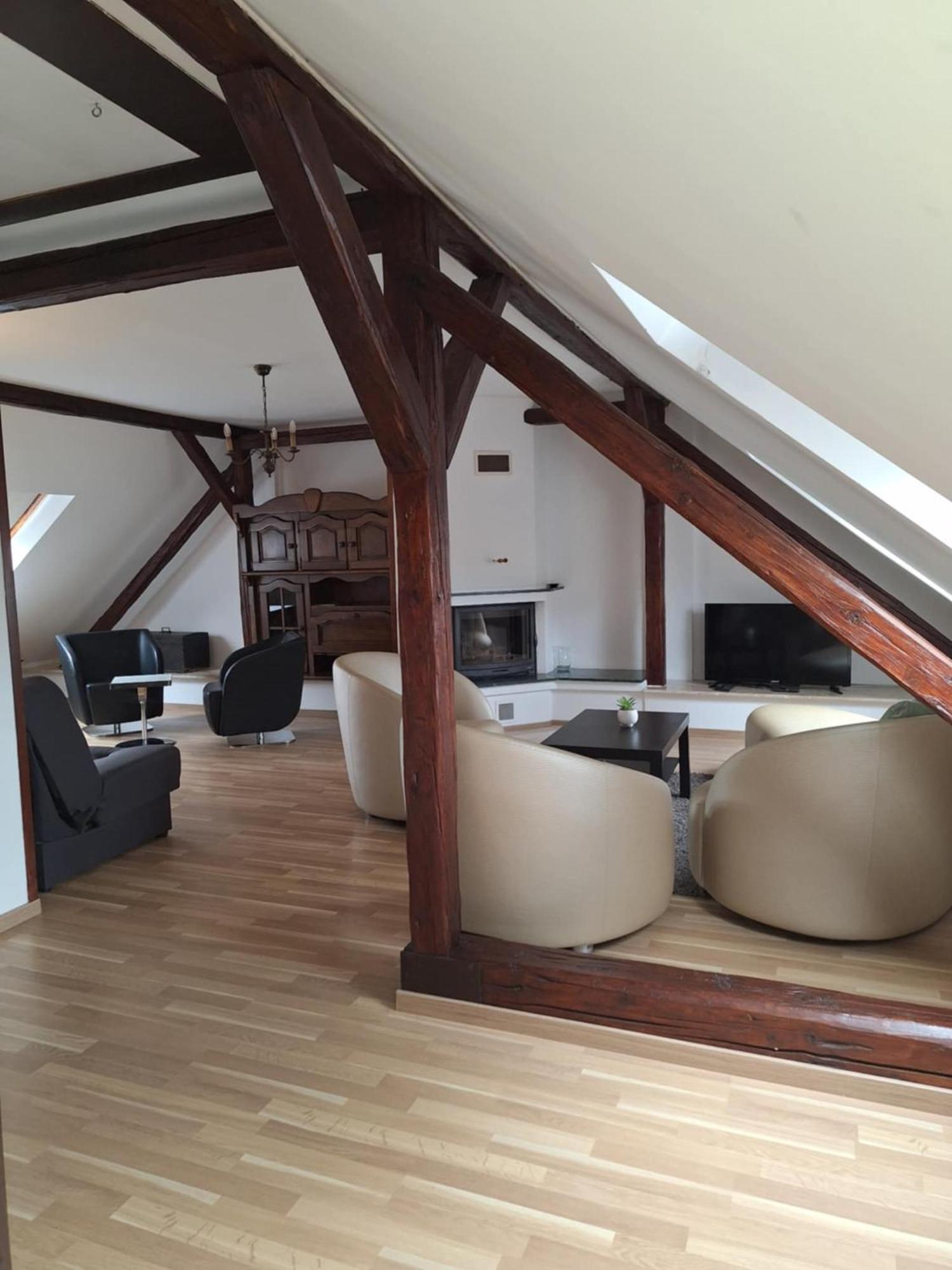 Star Apartments Piest'any Extérieur photo