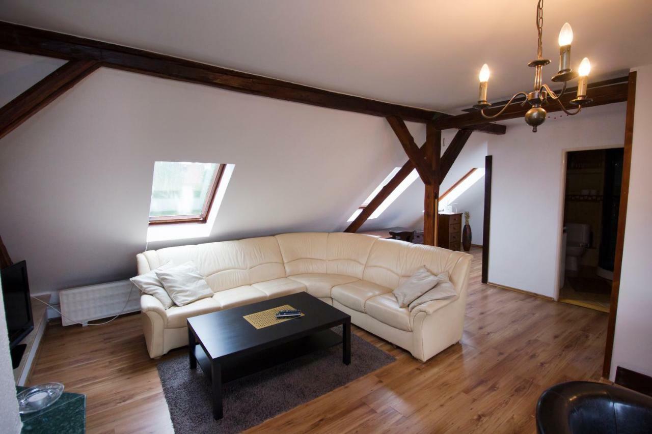 Star Apartments Piest'any Extérieur photo